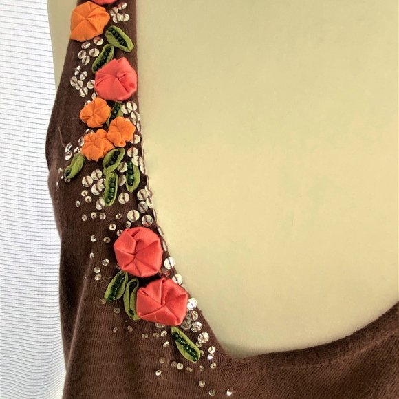 Max Studio Ribbon Embroidered Tank - Picture 2 of 7